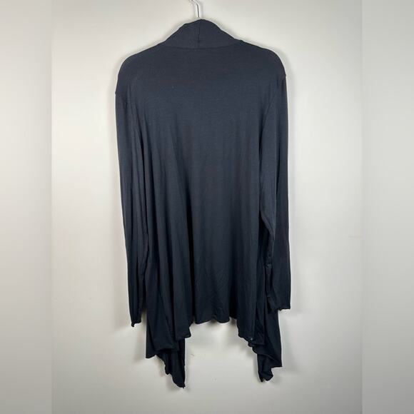 NWT Barefoot Dreams Size 2X Luxe Milk Jersey Calypso Wrap Black - Picture 4 of 6